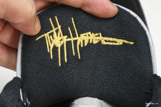 Retro  Jordan Black 3 Cement Gold CK4348-007 Tinker 1101